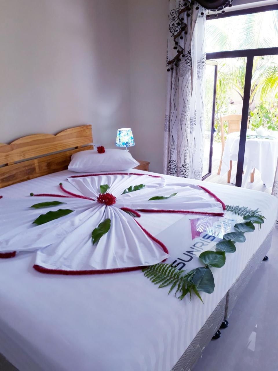 Sunrise Inn Thoddoo Dış mekan fotoğraf